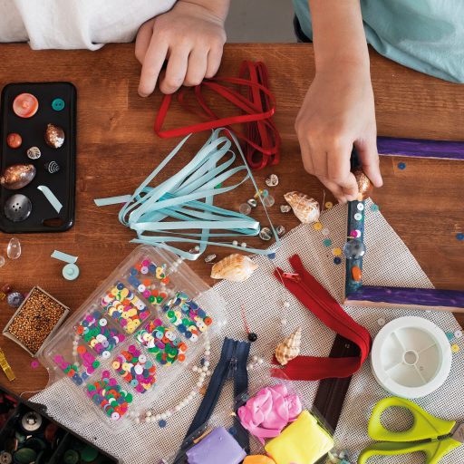 Createlier petits et grands heros WEB